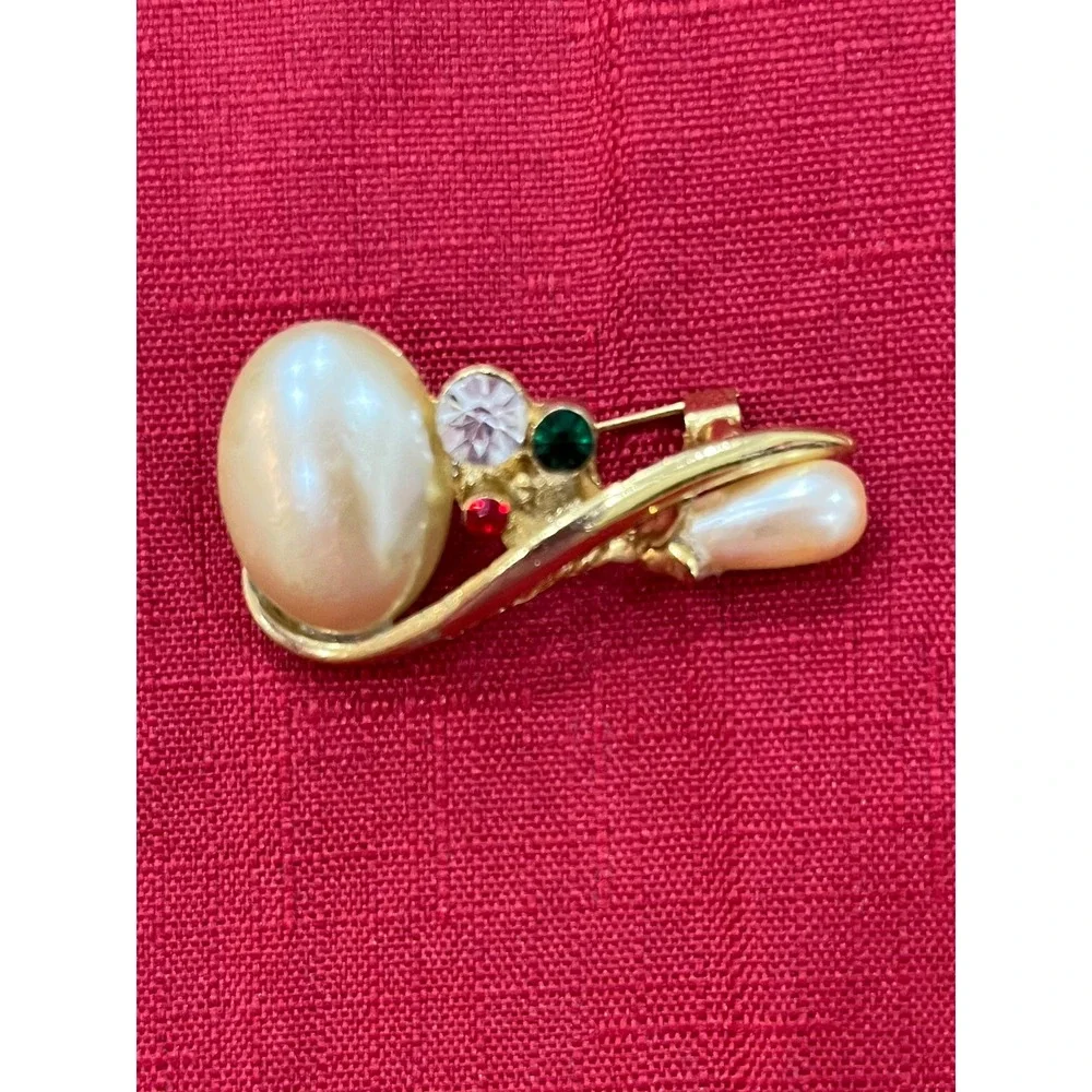 Unbranded Faux Pearl Rhinestone Brooch‎ Pin Womens OS Cream Gold Vintage Style